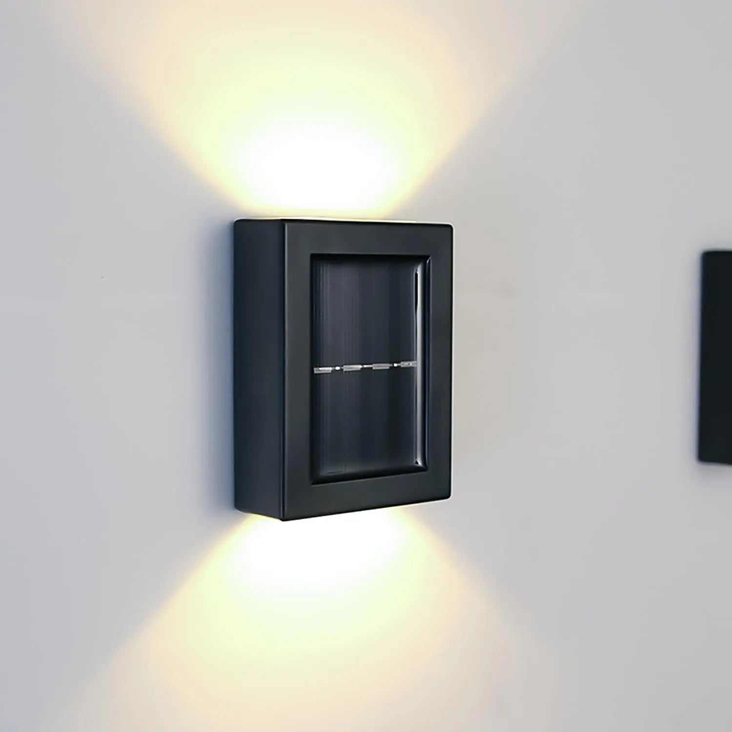 Solar wall light TrendyHub